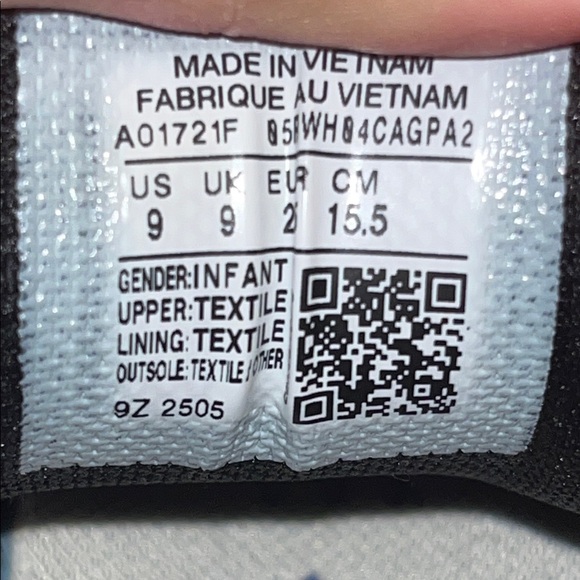 Converse Kids High-Top Sneakers - Picture 5 of 5